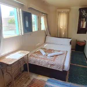  Bateau-hôtel Moon Boat Égypte